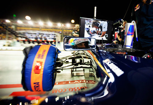 Buemi en boxes