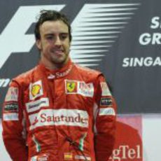 Alonso en lo más alto