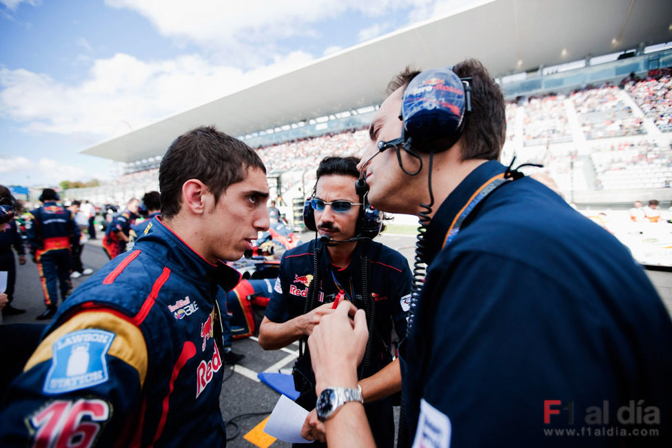 Buemi en la parrilla