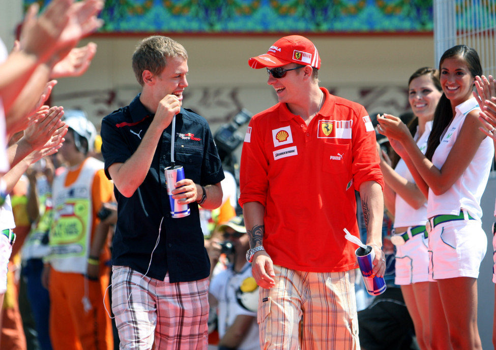 Vettel y Raikkonen se divierten en el GP de Europa 2008
