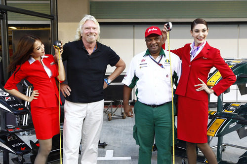 Richard Branson y Tony Fernandes se toman medidas