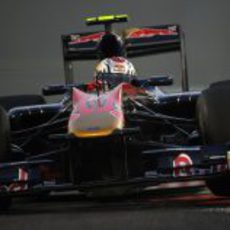 Jaime Alguersuari en el GP de Abu Dabi 2010