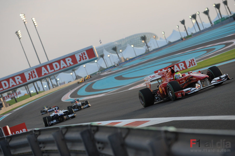 Felipe Massa en la vuelta de formación
