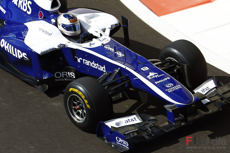 El Williams FW32 con neumáticos Pirelli