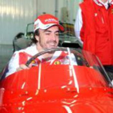 Fernando Alonso prueba el 375 Indianapolis