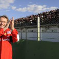 Luca di Montezemolo saluda a la afición española