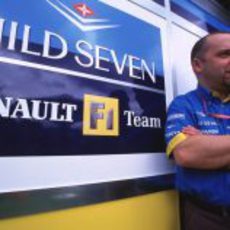 Renault vuelve tras comprar Benetton en 2002