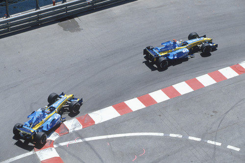 Los Renault arrasan en Mónaco