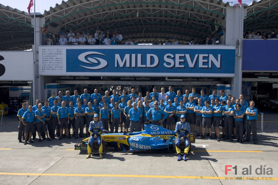 Foto de equipo de Renault en 2005