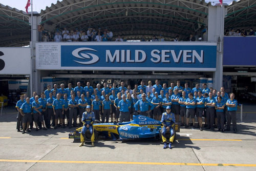 Foto de equipo de Renault en 2005