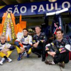 Los pilotos con motores Renault