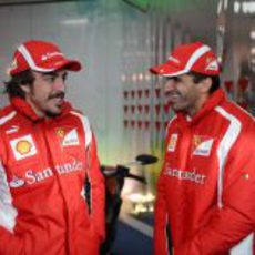 Alonso y Gené hablan de forma distendida