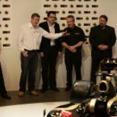 Lotus Cars entra de lleno en la Fórmula 1