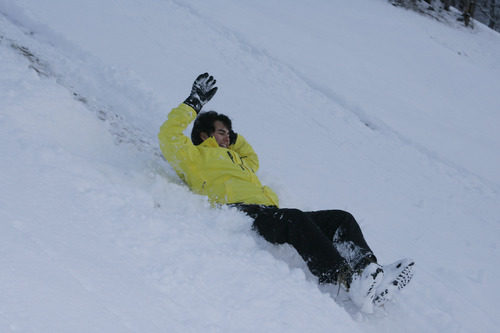 Sergio se divierte en la nieve