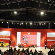 Un gran escenario para presentar el Ferrari