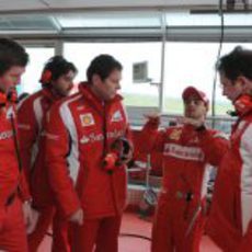Massa explica a los ingenieros sus sensaciones con el F150