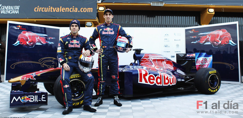 Alguersuari, Buemi y el Toro Rosso STR6