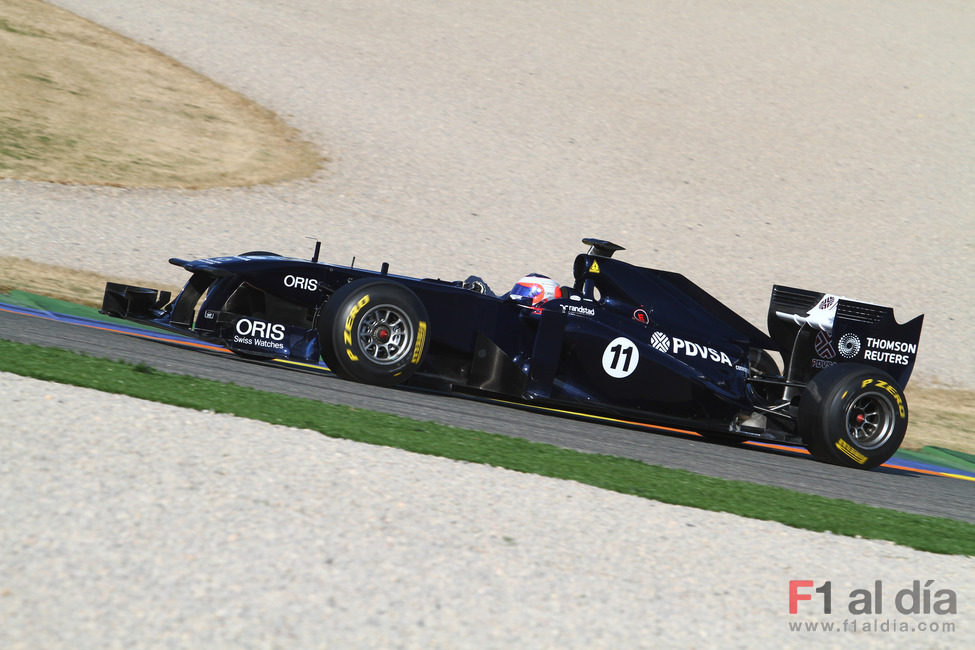 Rubens Barrichello estrena el FW33