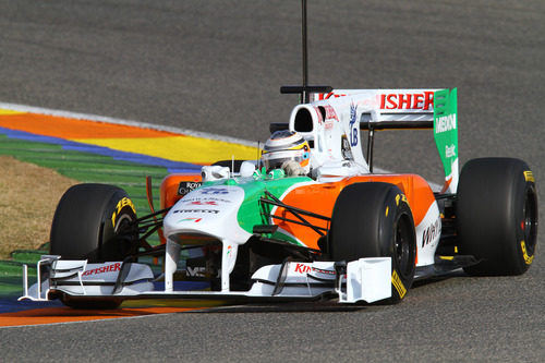 Nico Hülkenberg se estrena en Force India