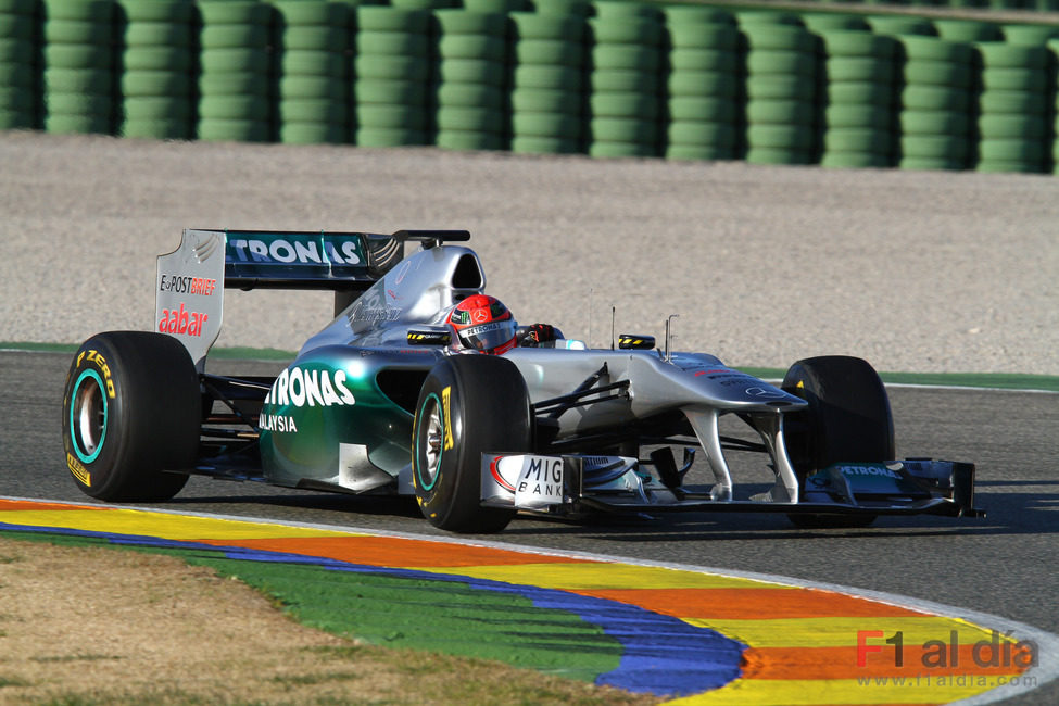 Schumacher espera dar la campanada con el W02