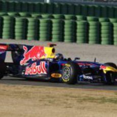 Vettel rueda con el RB7