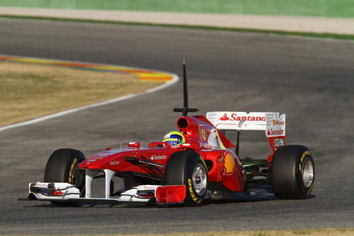 Felipe Massa en pista con el 150º Italia