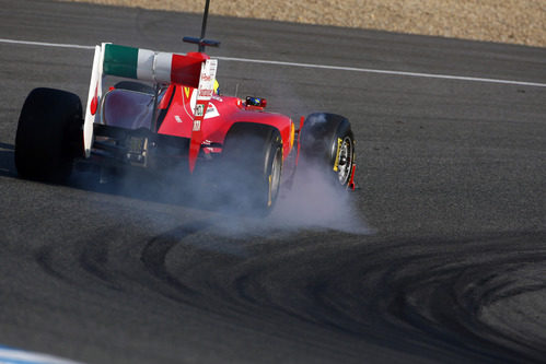 Felipe Massa se pasa de frenada en Jerez
