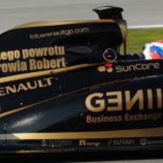 Lotus Renault GP lució un mensaje de apoyo a Robert Kubica en Jerez