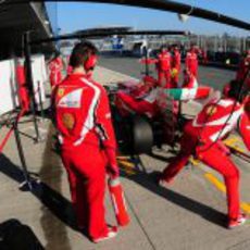 'Pit-stop' y de nuevo a pista