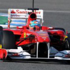 Fernando Alonso en la pista de Jerez