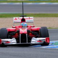 El Ferrari de Fernando Alonso en Jerez