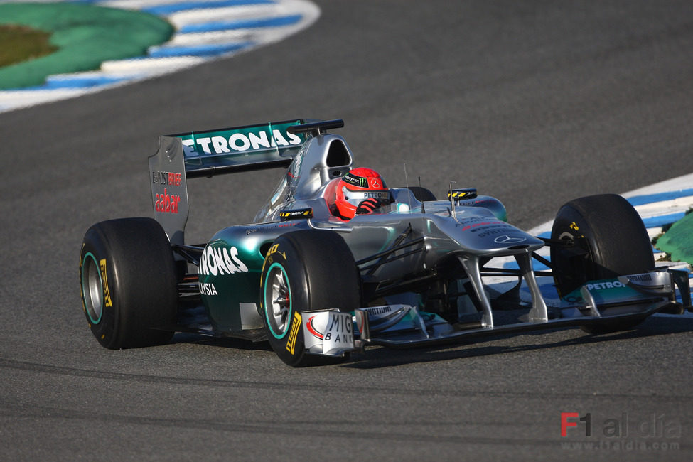 Michael Schumacher con el Mercedes GP en Jerez