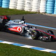 Button se pasa de frenada con el MP4-26