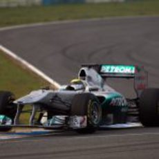 Rosberg en Jerez con el Mercedes W02