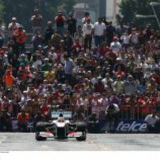 Miles de mexicanos vieron rodar al Sauber de Pérez