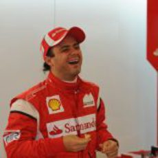 Felipe Massa contento con los Pirelli