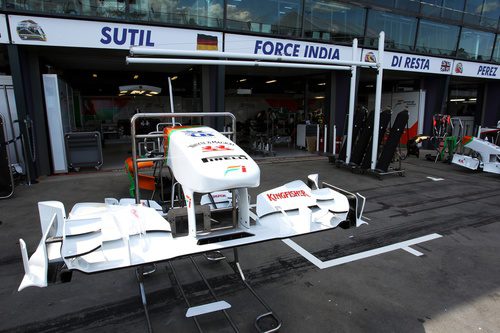 Alerón delantero del VJM04 en Australia