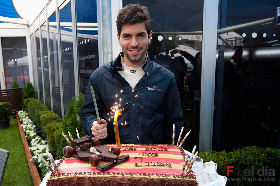 Jaime Alguersuari cumple años