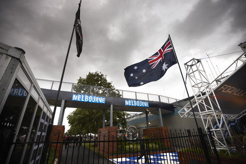 Entrada al circuito de Albert Park