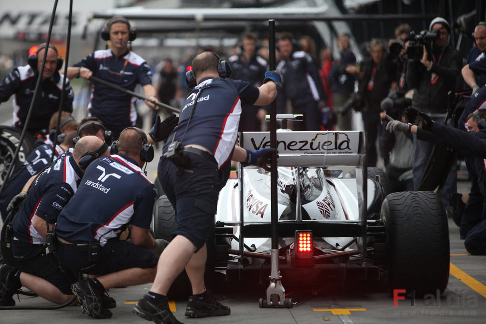 Trabajo en el box de Williams