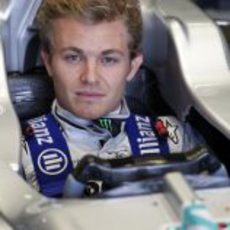 Nico Rosberg en el cockpit