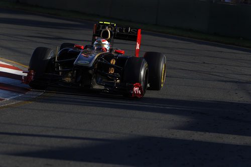 Vitaly Petrov camino al primer podio de su carrera en la F1