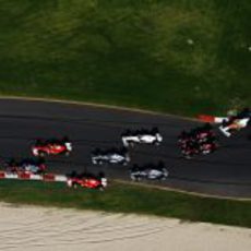 La primera curva del GP de Australia 2011