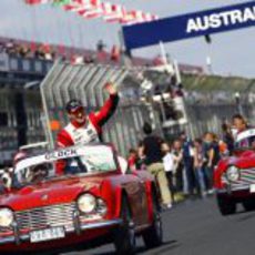 Los pilotos de Virgin en el Drivers' Parade