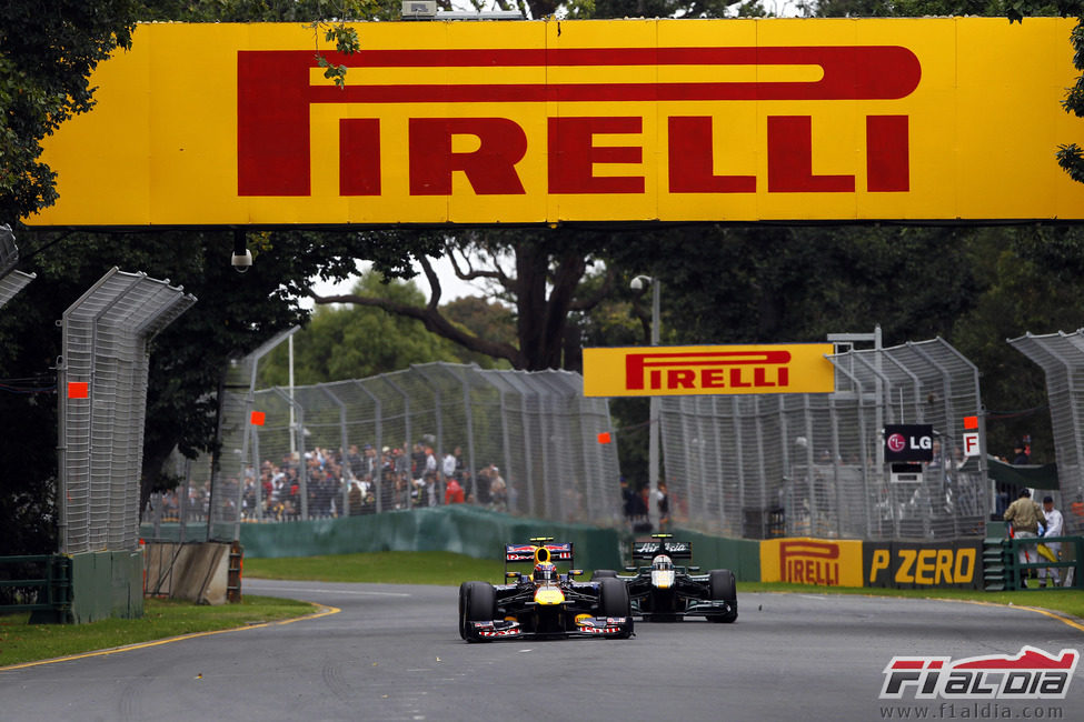 Kovalainen persigue a Webber en la clasificación de Melbourne