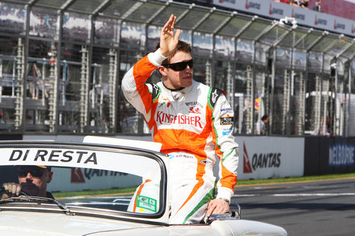 Paul di Resta en la vuelta de presentación del GP de Australia 2011