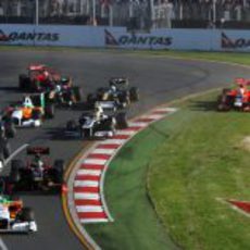 Primera curva del GP de Australia 2011