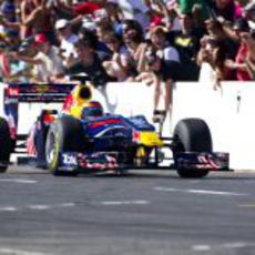 Exhibición de Neel Jani y Red Bull en Ciudad del Cabo