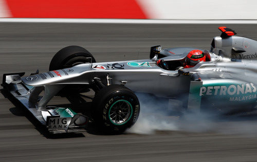 Pasada de frenada de Michael Schumacher en Sepang