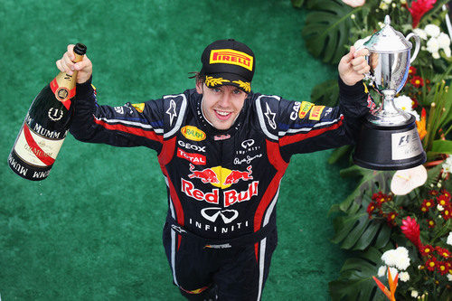 Victoria para Vettel en el GP de Malasia 2011
